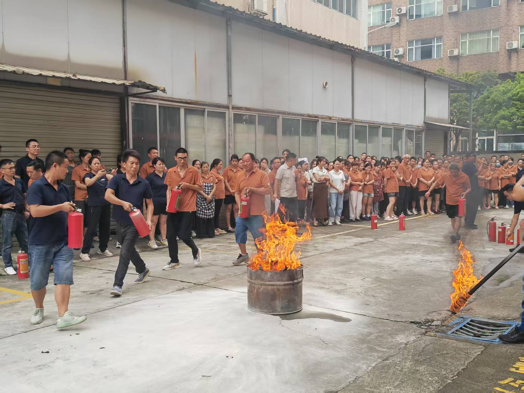 畅通生命通道 提升应急能力｜广州锦鹏鞋业消防演练顺利举行